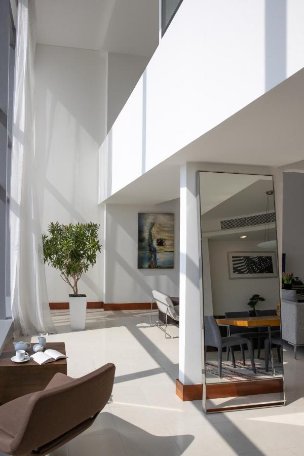 Three Bedroom Duplex Gallery Residence with Private Jacuzzi,1399334213:JPEG